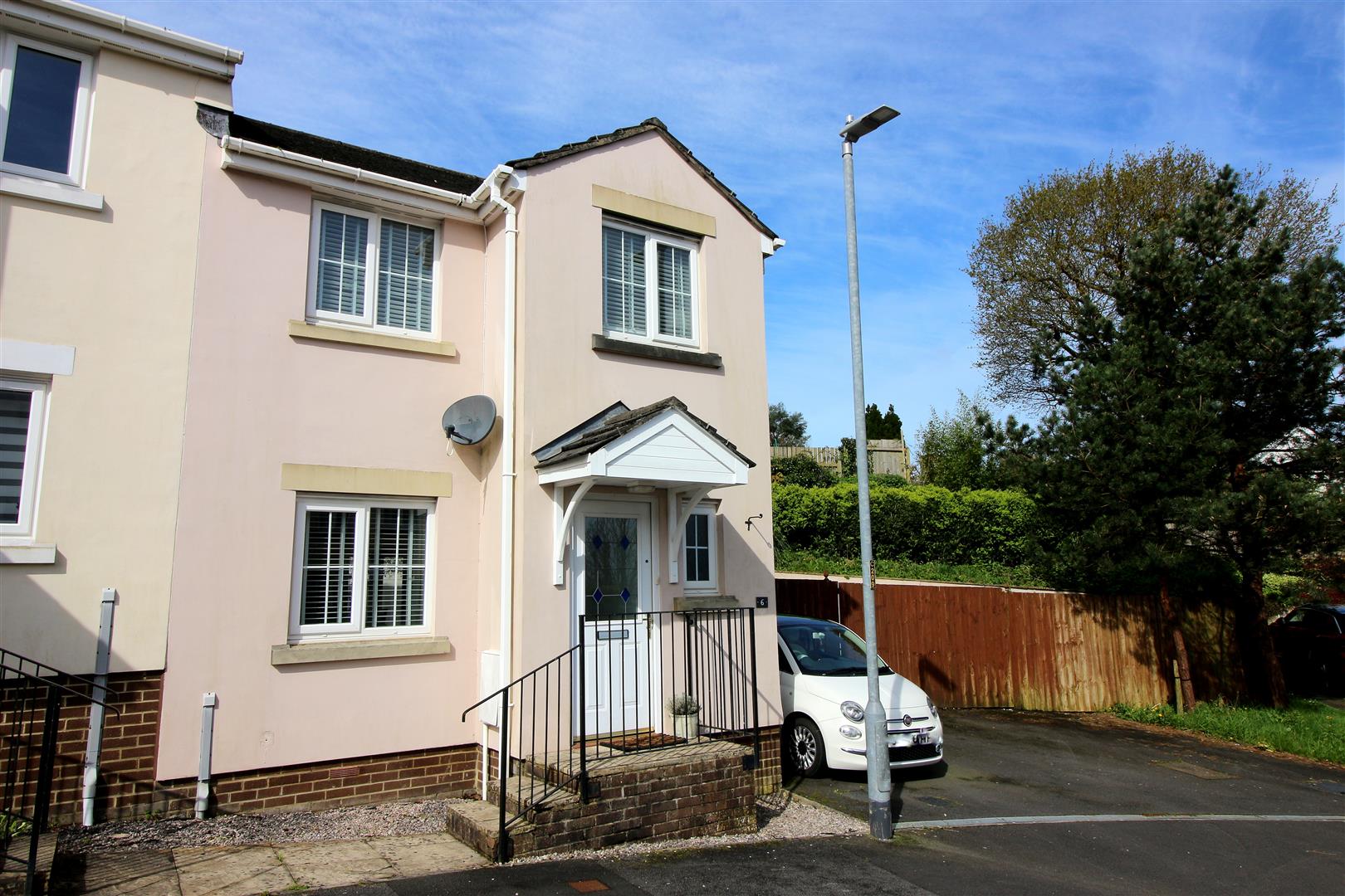 Close, Saltash Wainwright Estate Agents